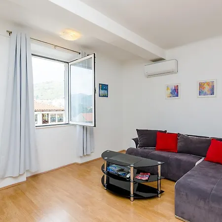 M Apartamento *